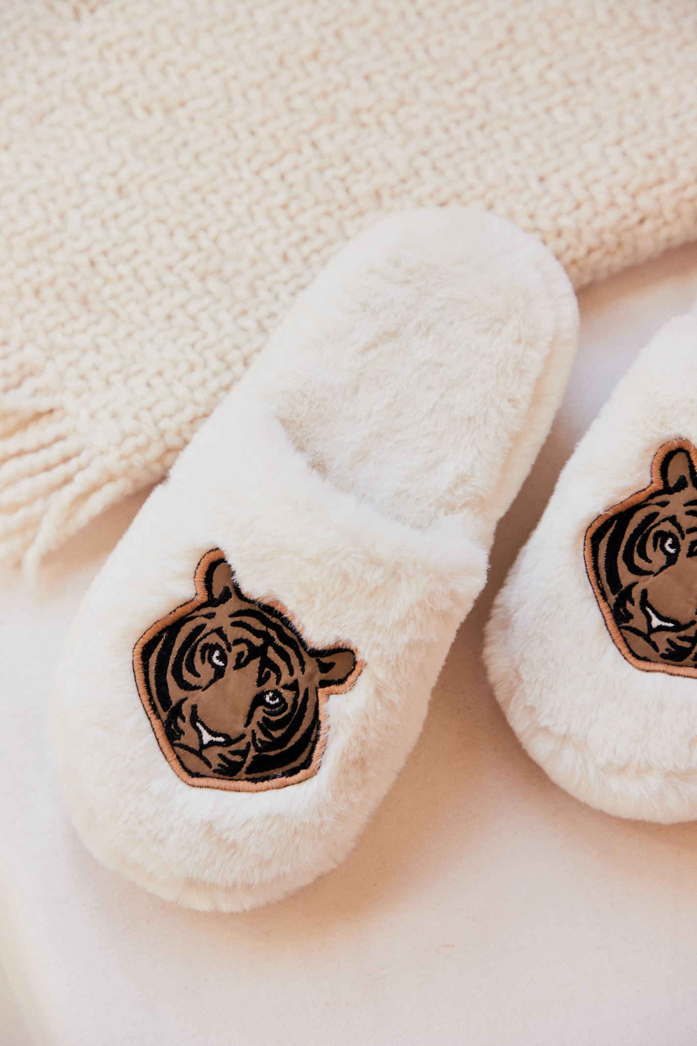 PANTUFLON NURIA CRUDO