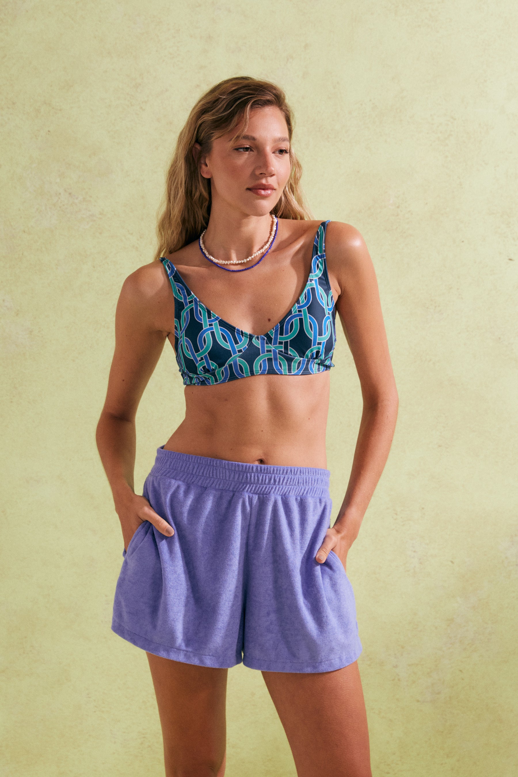 SHORT BALI
