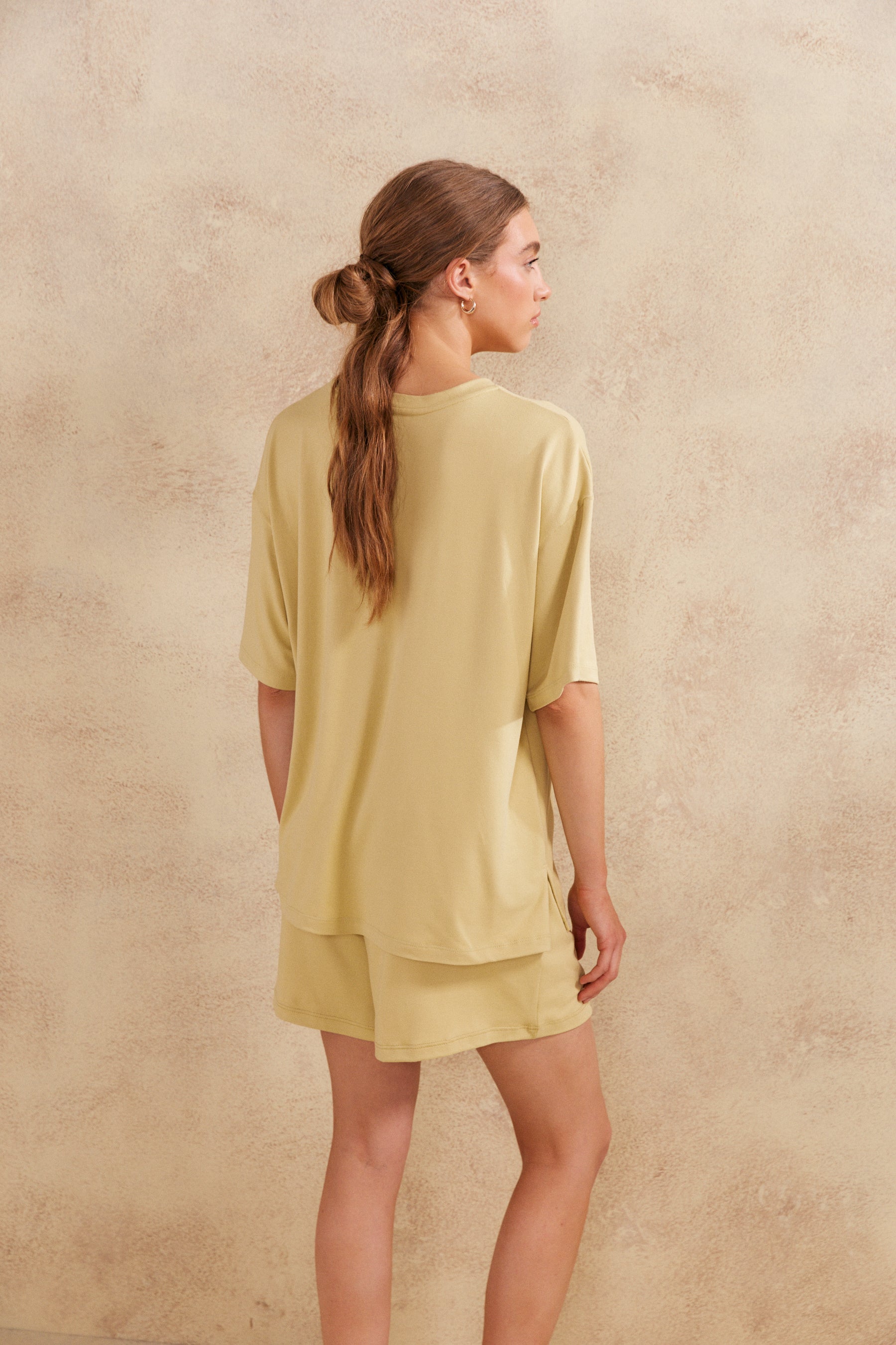 REMERA INDIA VERDE