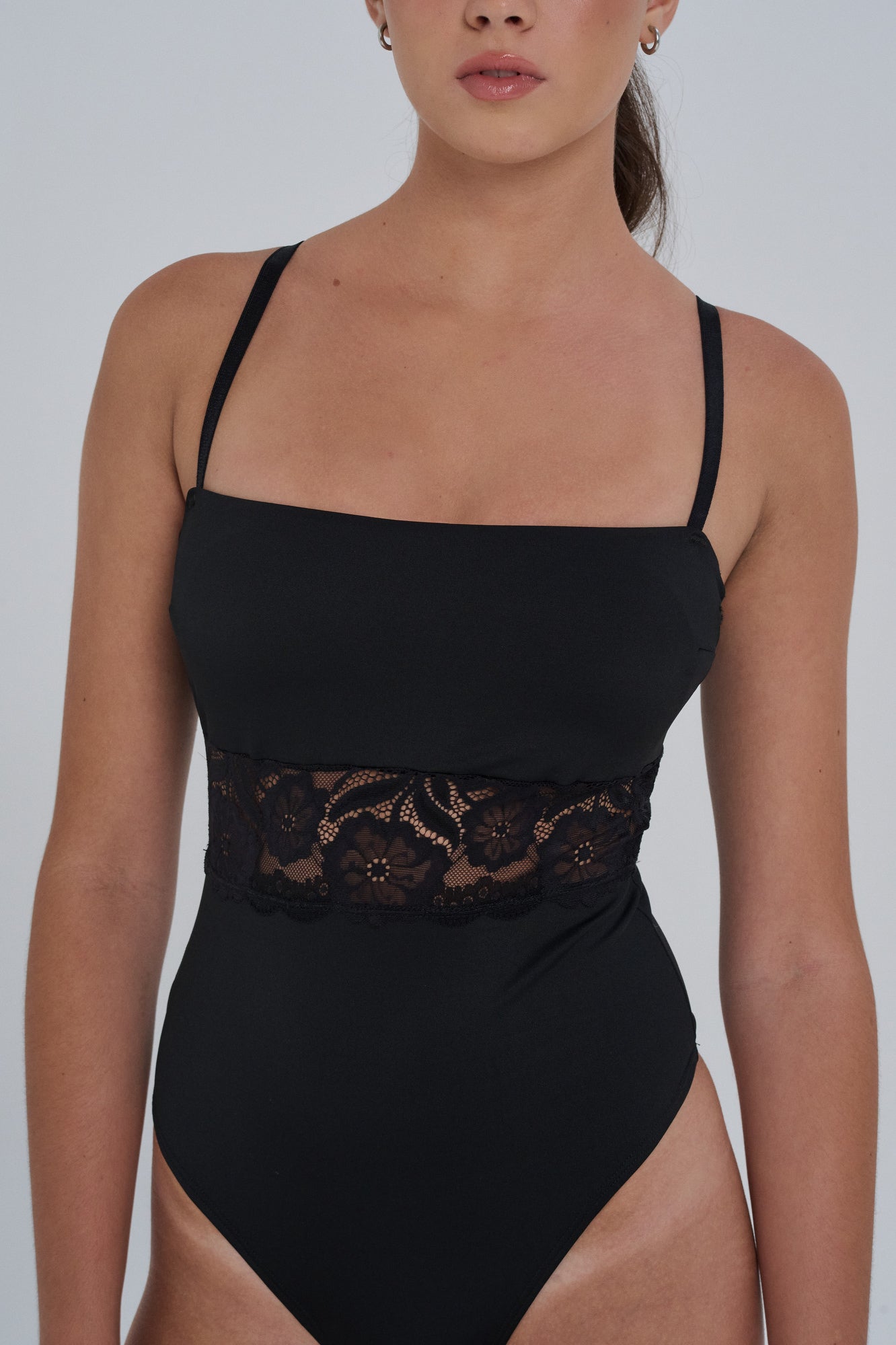 BODY AMELIA