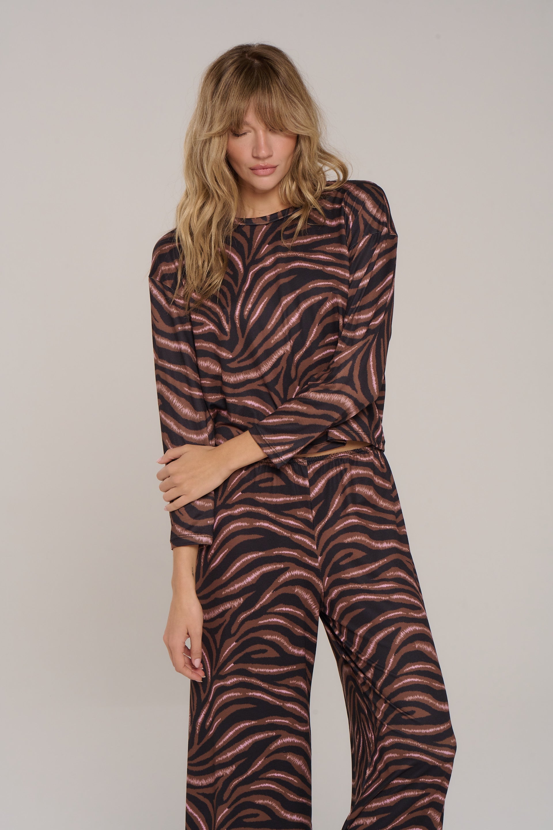 REMERA GINA