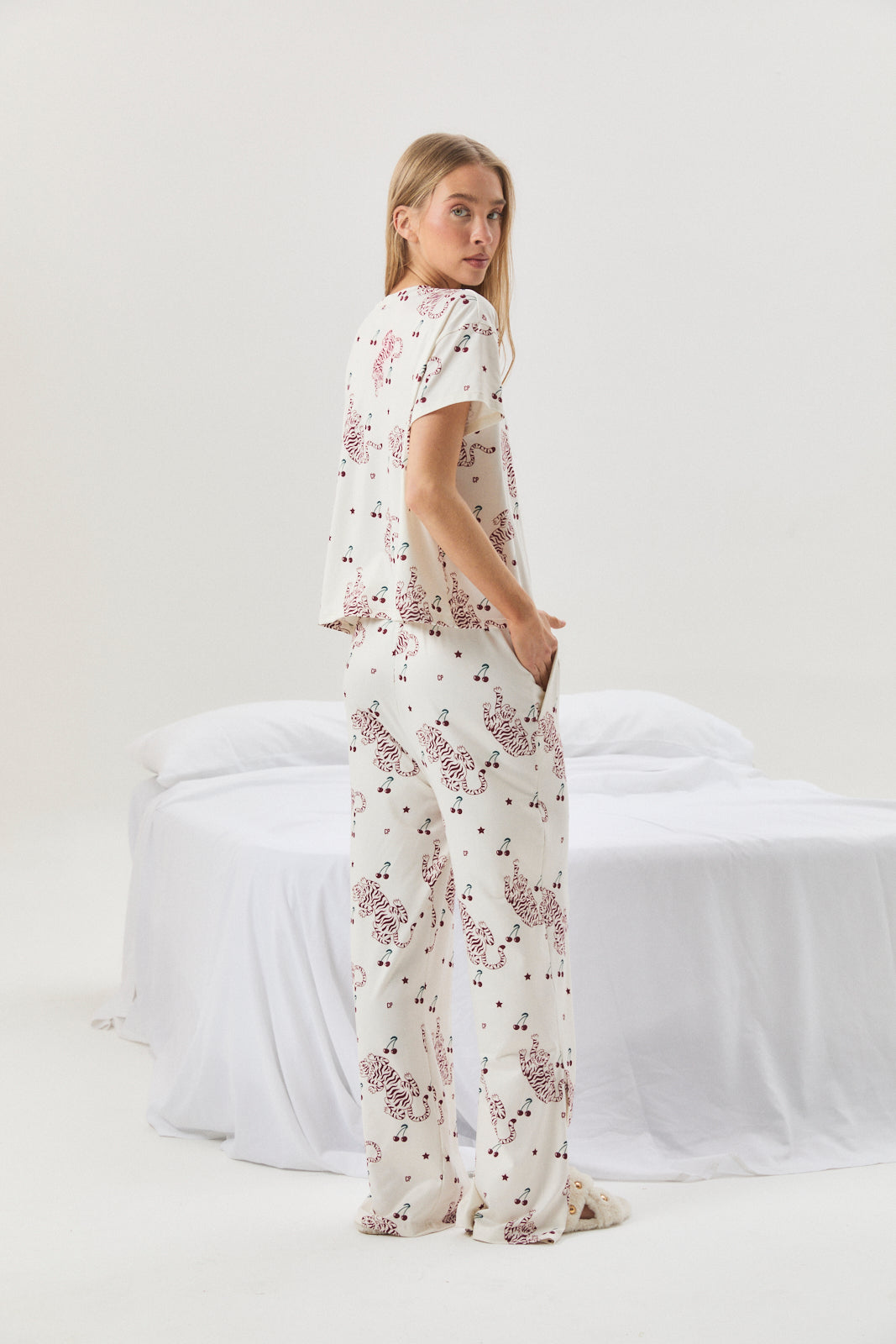 CONJUNTO ANNA