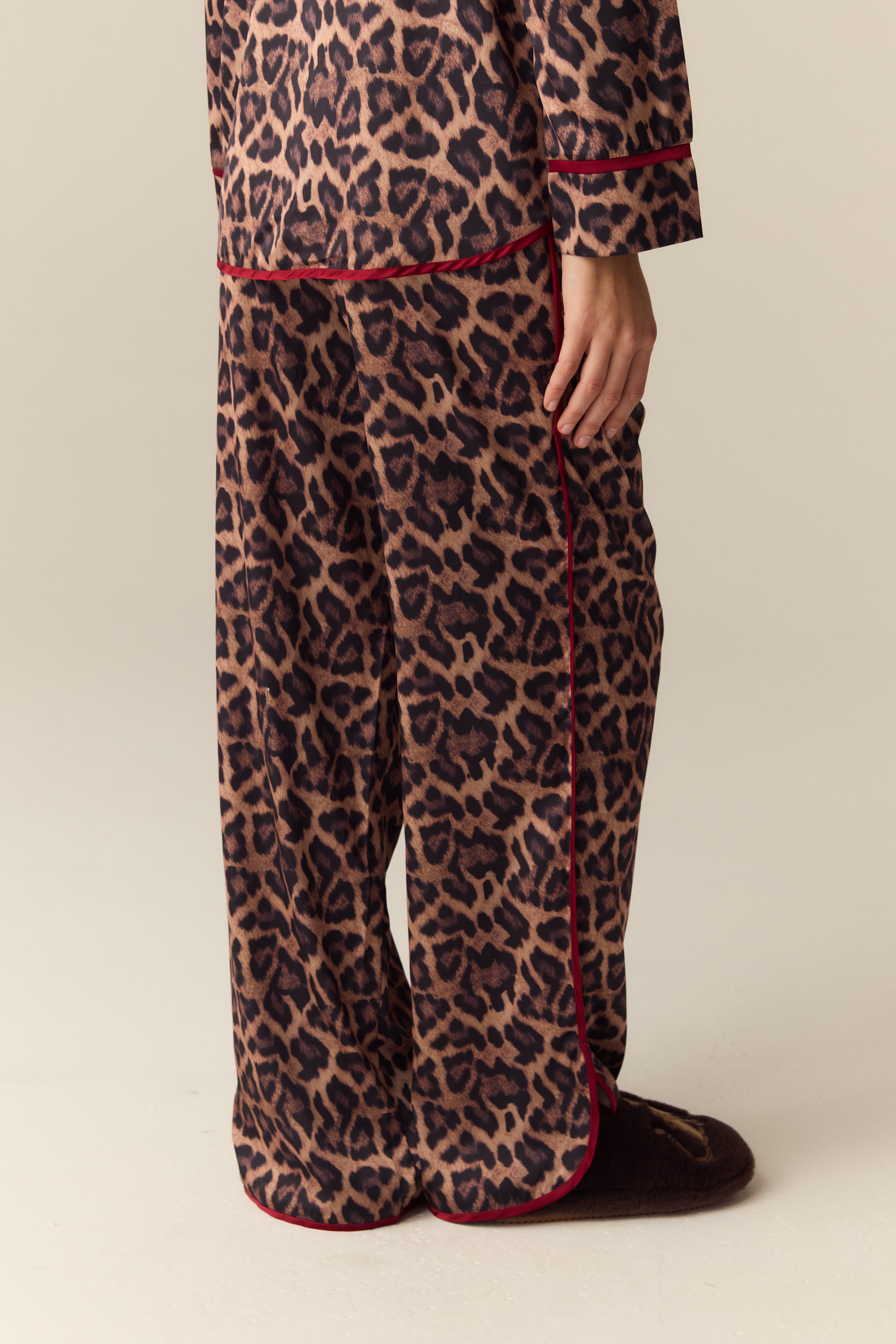 PIJAMA SIRIUS SAVAGE DARK