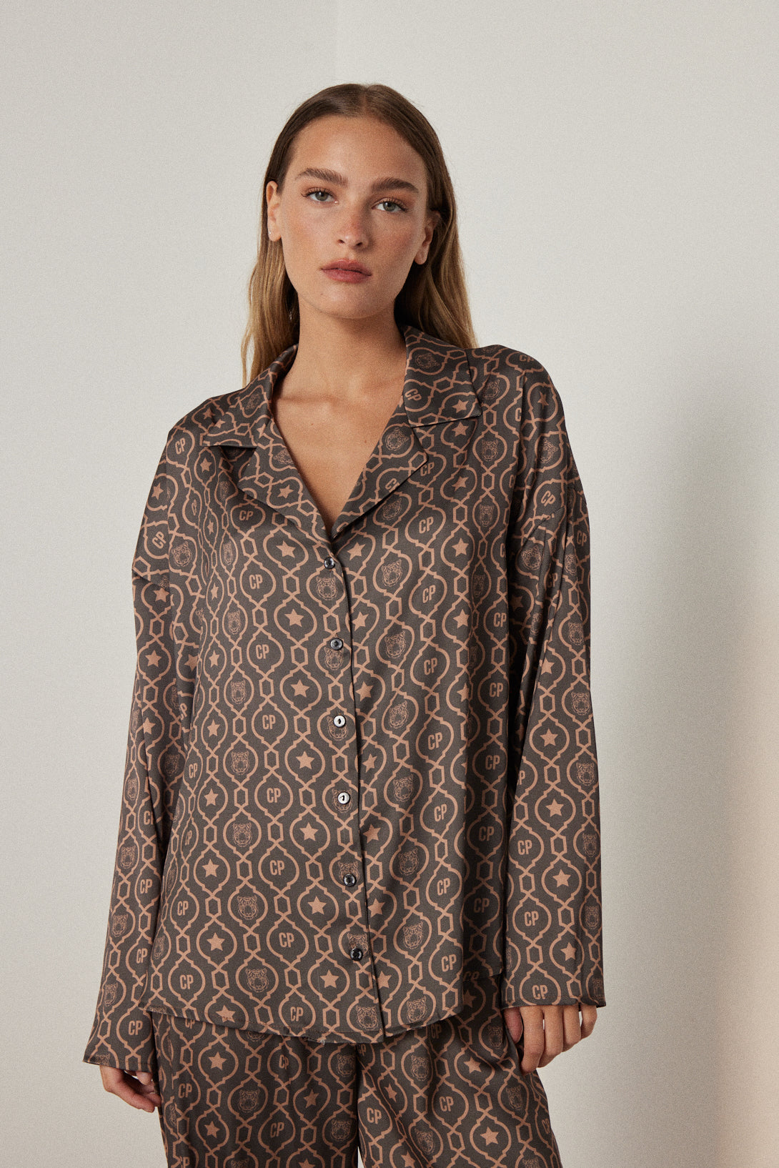 CAMISA OLIVE SATEN