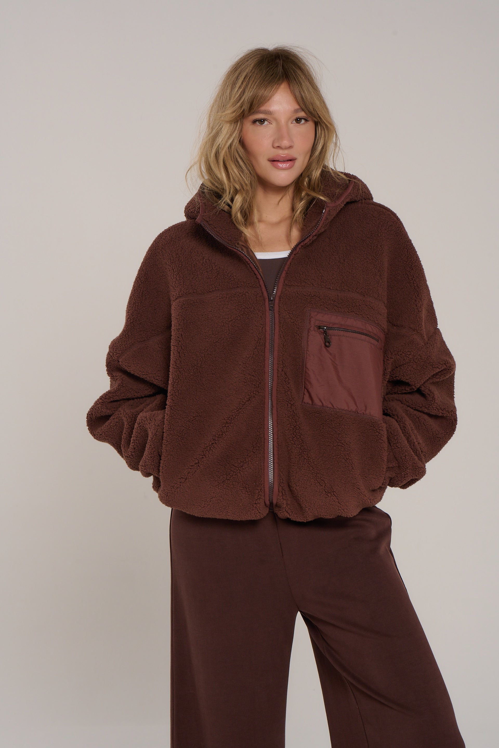 CAMPERA MORA