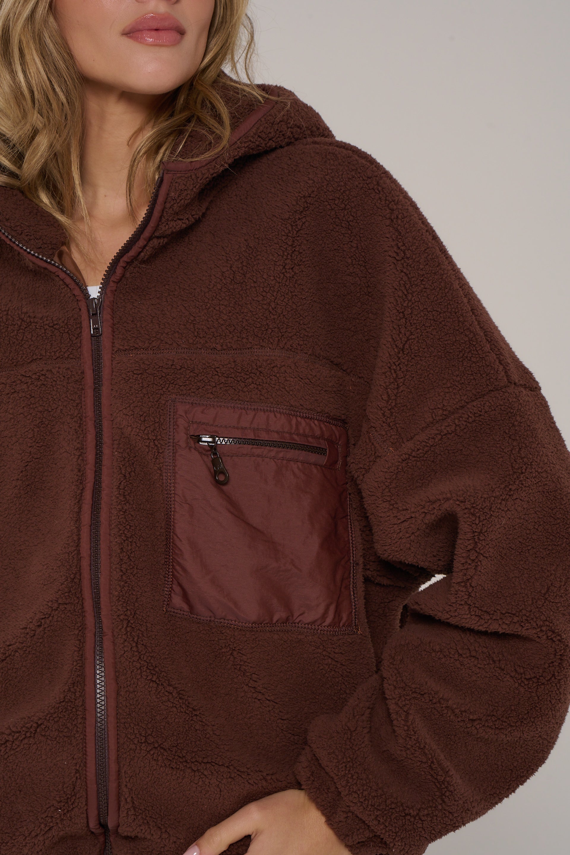 CAMPERA MORA